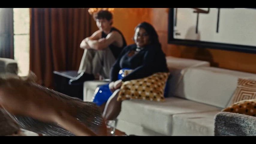 ass celebrity jiggle celebs watch-it-for-the-plot gif
