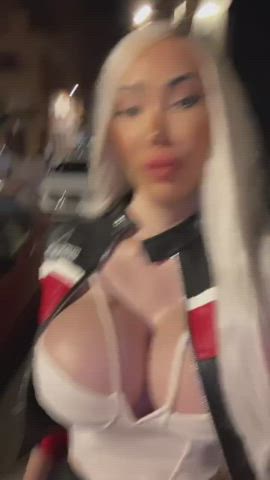 Plastic doll life