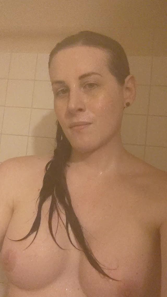 Anne Atomic Shower