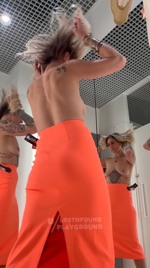 alt alternative blonde changing room dance dancing fansly funny tattoo tattooed amateur-girls