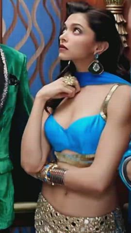 Deepika Padukone turned on in elevator