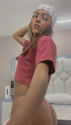 18 Years Old Ass Blonde Chaturbate Cute Latina Petite Pretty Small Tits gif
