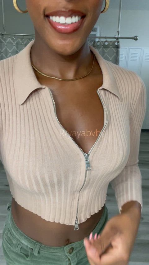 The zipper was definitely covering the best part of my outfit