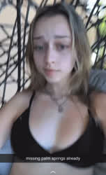 I wish this thirst trap would just do some porn.