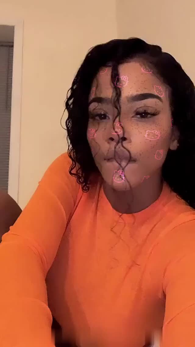 Get all her contents here --> https://link-to.net/73813/cDP4s
