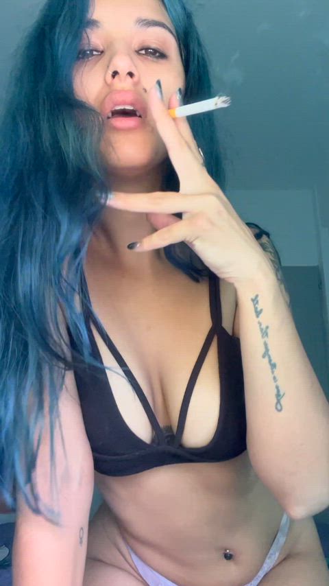 amateur onlyfans smoking gif