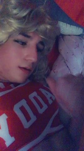 cum in mouth cum swallow facial sissy solo gif