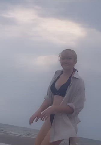 Ass Beach Big Tits Bikini Blonde Cute Teen gif