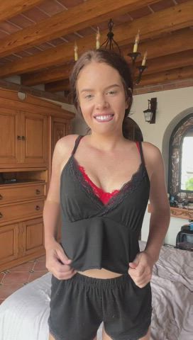 am i gf material if i start stripping in front of u..