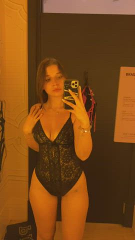 had some fun in the changing room of a fashion store.. the staff looked at me pretty