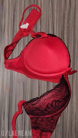 Bra GIF by laerean