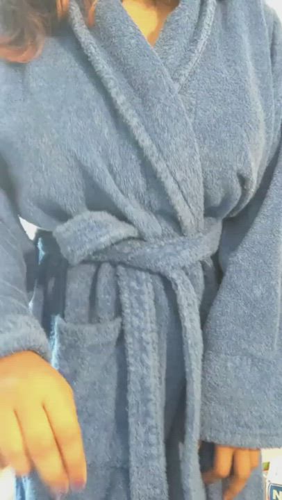 Censored Huge Tits Robe gif
