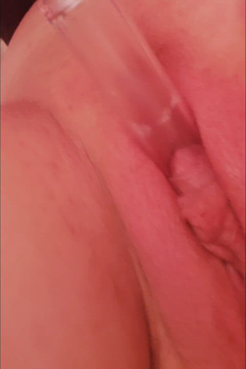 Pumping my clit and dripping ??