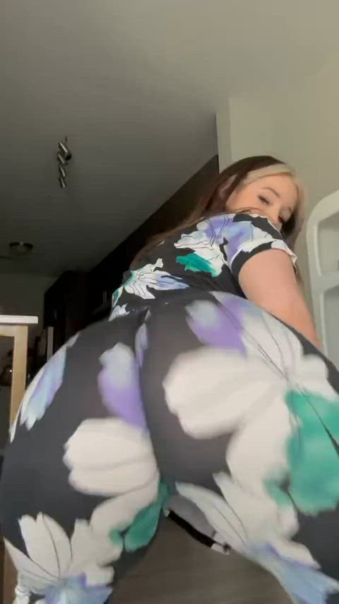 ass ass clapping big ass booty pawg twerking white girl gif