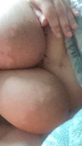 Perfect for sucking and titfucking 💚