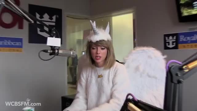Taylor Swift - PegaTay