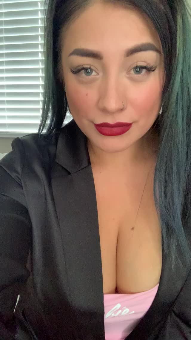 My vids always get buried in this sub ???