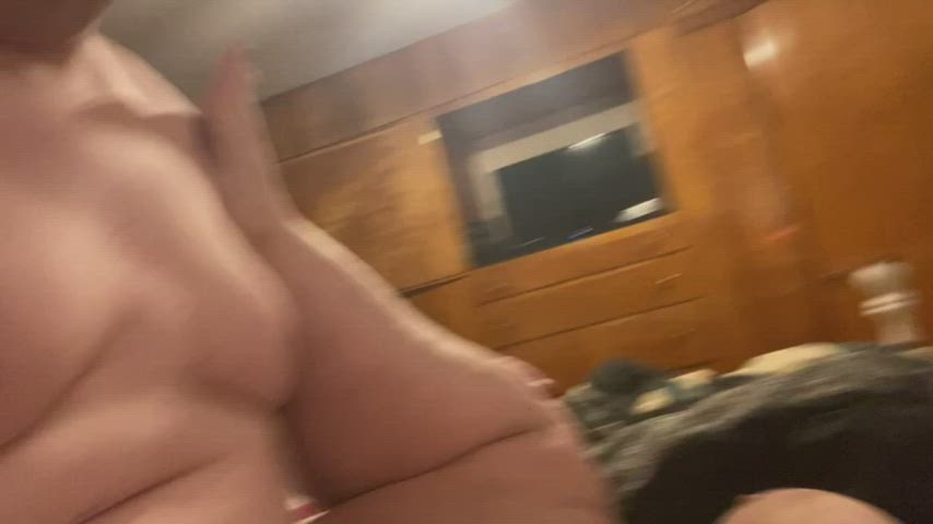 Big belly making big toy bounce