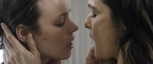 Rachel Weisz - Rachel McAdams - Kiss