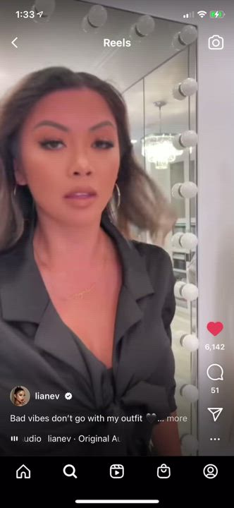 Thicc Hips.