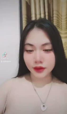 Big Tits Chubby Nipples Shaking TikTok Topless gif