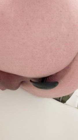 Pushing out the B-Vibe Snug Plug 4.