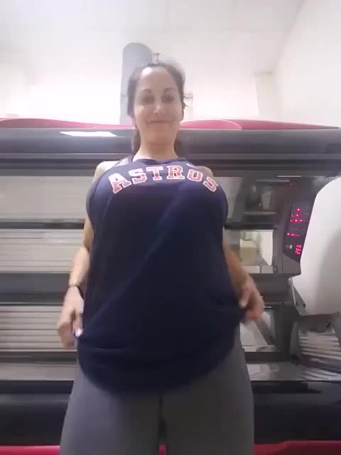Ava Adams 