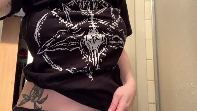 titty drop