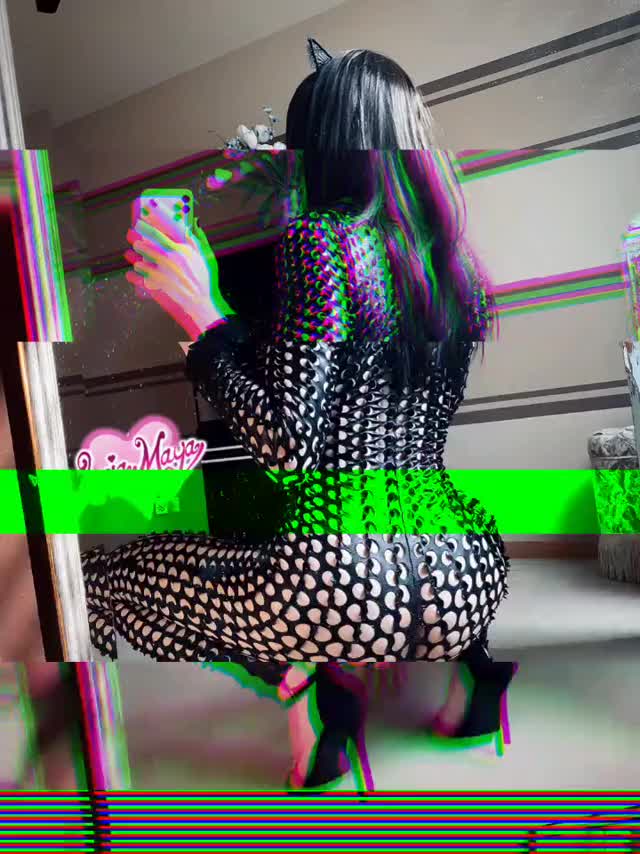 Lucia Maya