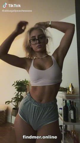 Amateur Blonde Dancing German Homemade Lottie Magne Outdoor Sport Teen TikTok Tits