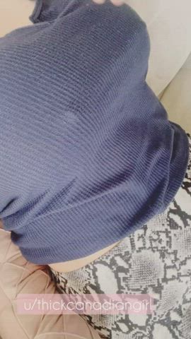 Happy new year, horny fuckers! 🥰 planning some content for the new year. Leave