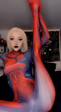 Lady Deadpool by Lillith