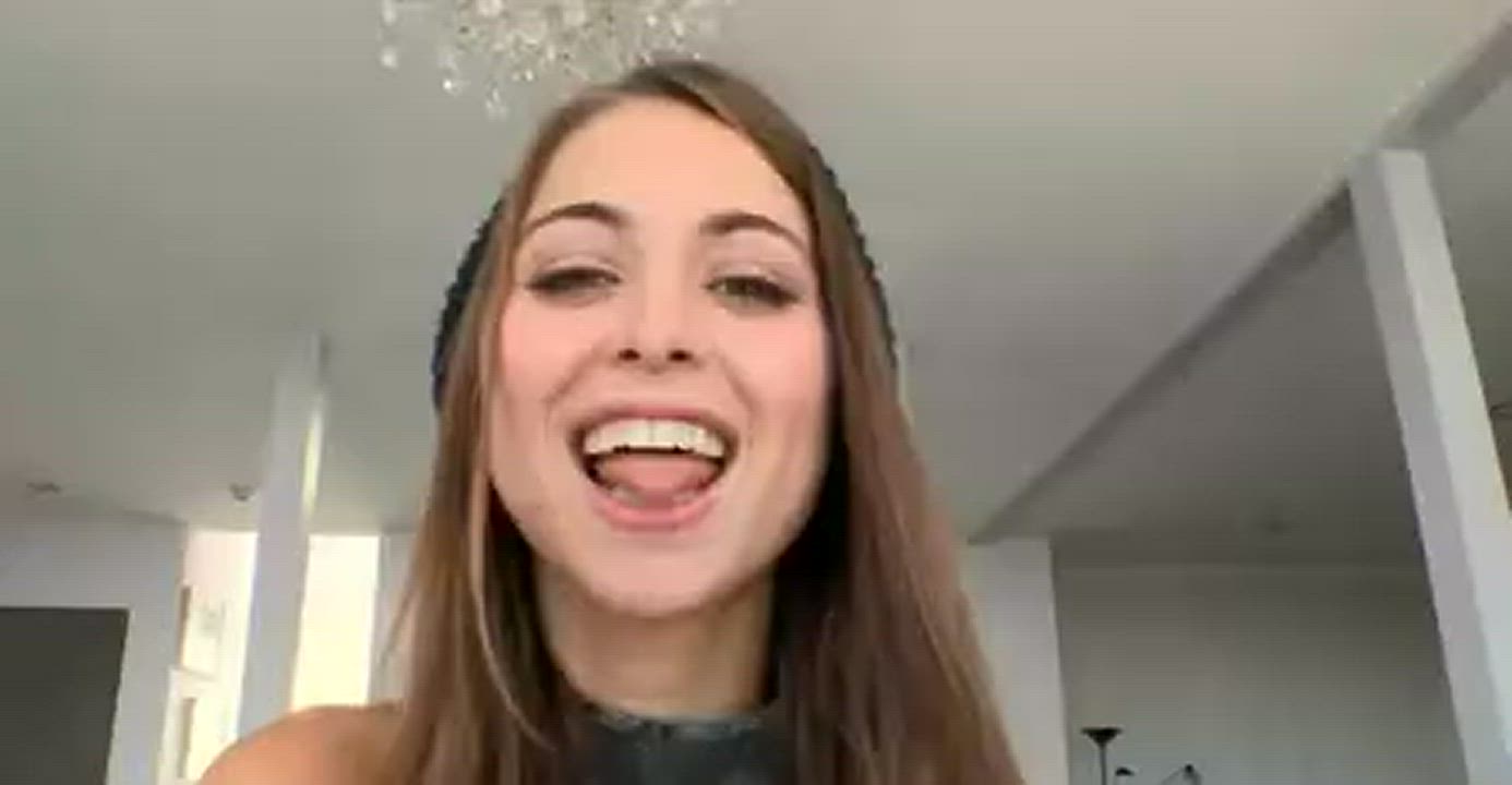 Riley Reid is so cute