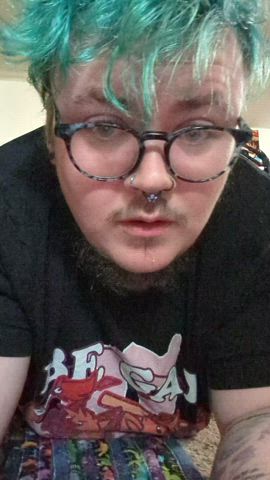 wanted to spend a few hours fucking myself on one of my larger dildos <3 never