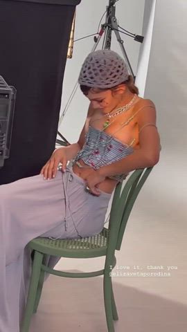 cleavage small tits zendaya gif