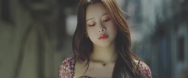 나띠(NATTY) - ‘NINETEEN’ MV-1