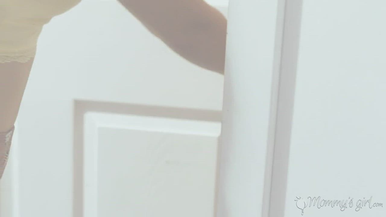 Rachael Cavalli, Aria Banks – No Time To Ourselves
