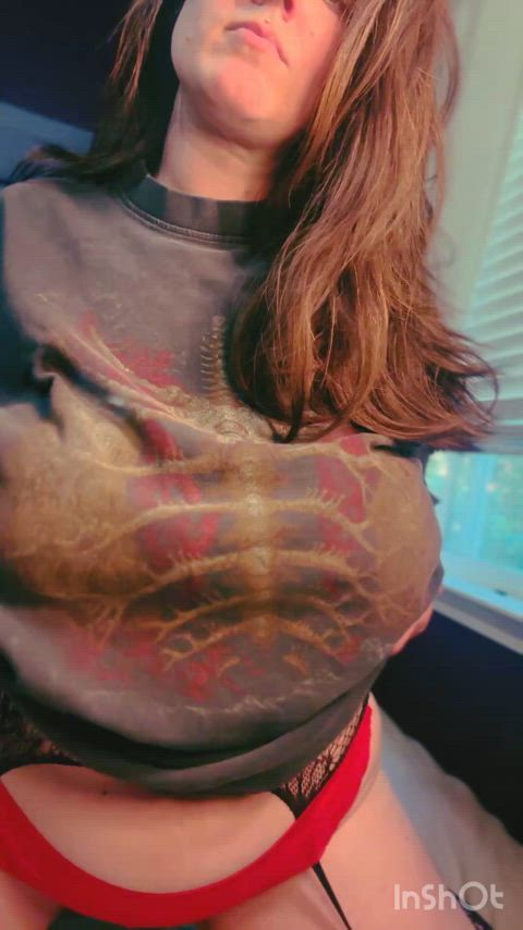 (not so) lil’ titty drop