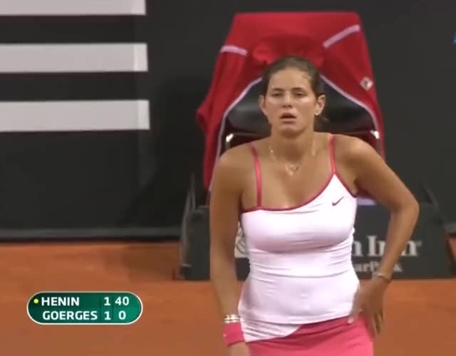 Julia Goerges