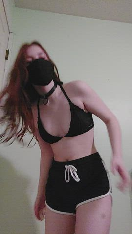 SELLING Sub girl wanting to have fun DM for menu Can Verify