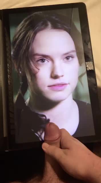 my bud jerkin his huge cock 2 Daisy Ridley - hot cum tribute - If u want 2 b fed