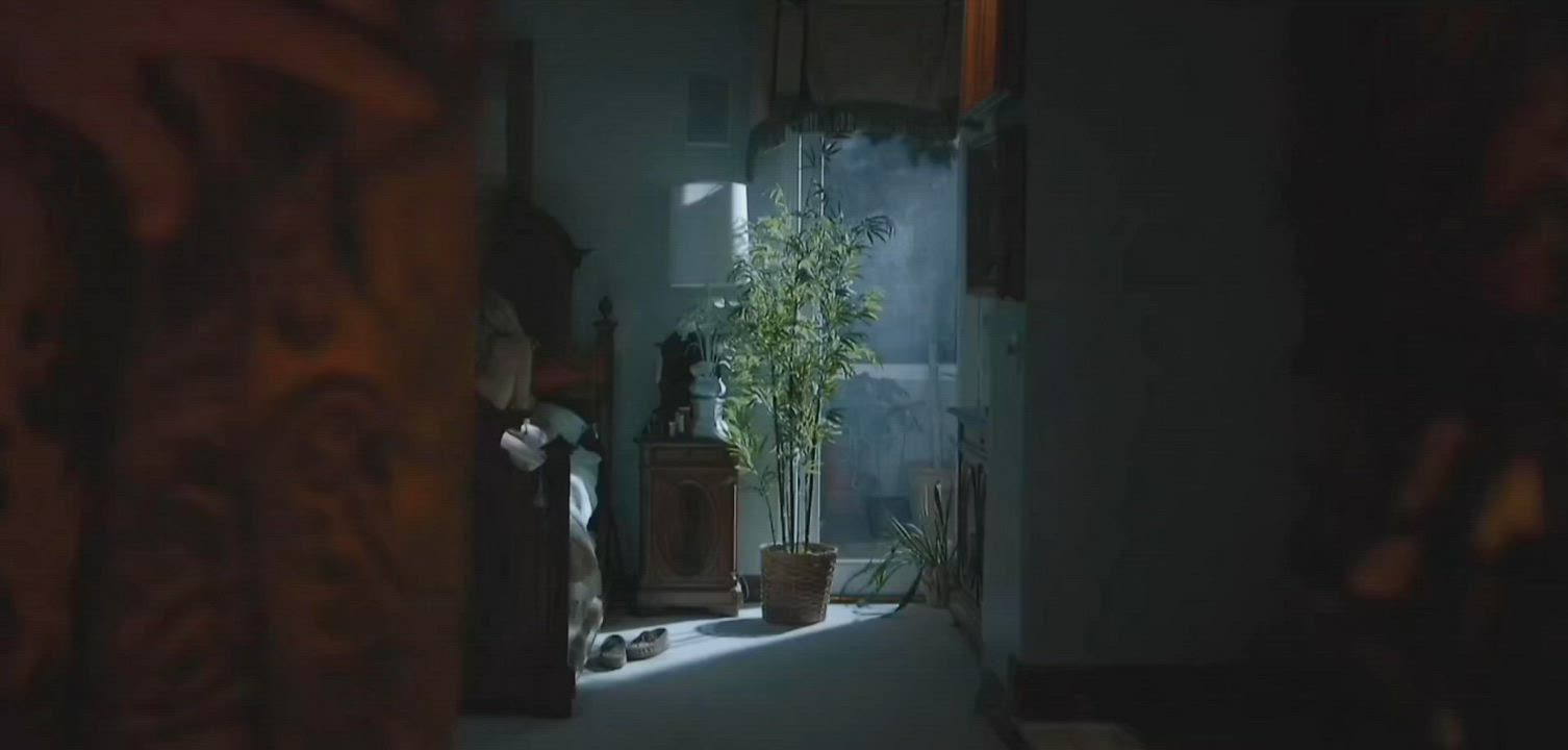 Peyton List sex with old guy
