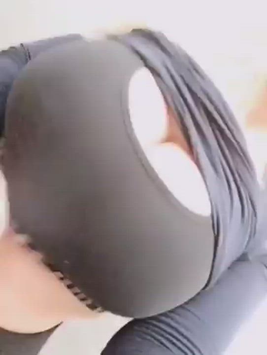Babe Bouncing Tits Cute Huge Tits Titty Drop Topless gif