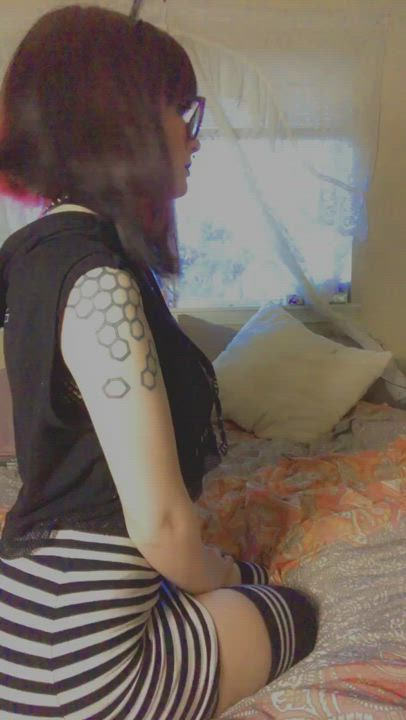 $5 SALE ♡ NO PPV ♡ Amateur ♡ Big Titty Goth MILF ♡ Slutty Stoner Weeb ♡