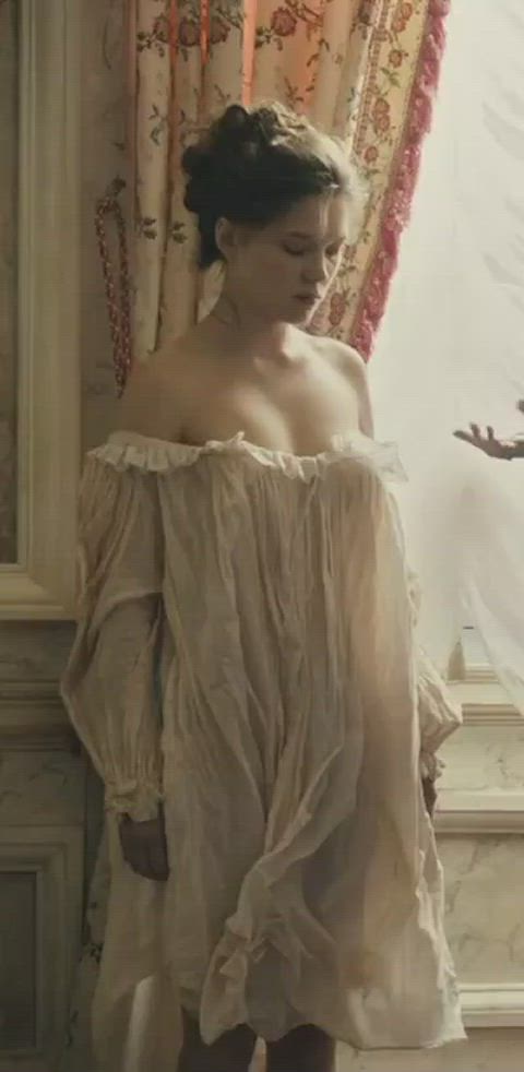 Lea Seydoux - "Farewell My Queen" 