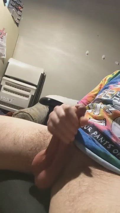 Wanna help me take care of this little problem? 😏🍆👅 I'm throbbing for