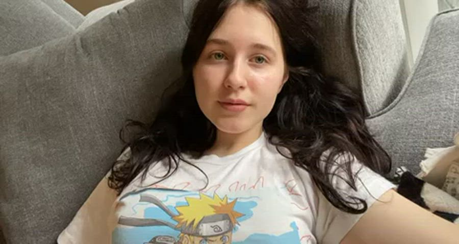 Can a girl born in 2003 make you hard?