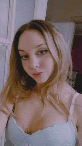 blonde milf onlyfans gif