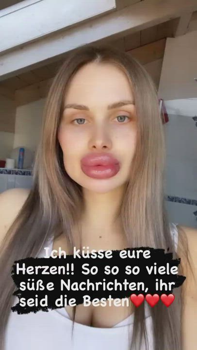 Kisses from gigantic cock pads
