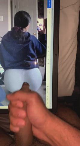 Covered my sister’s best friend’s big round ass